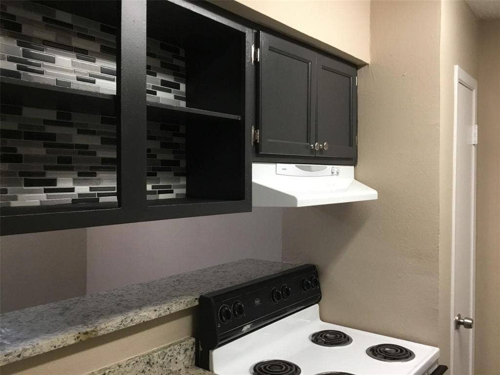 8110 Skillman Street, #1051, Dallas, TX 75231 8110 Skillman Street, #1051, Dallas, TX 75231
