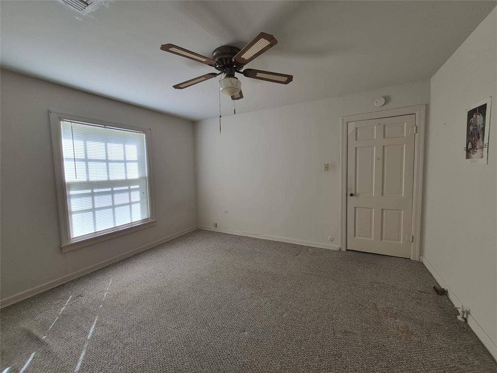4230 Hillcrest Drive, Waco, TX 76710 4230 Hillcrest Drive, Waco, TX 76710