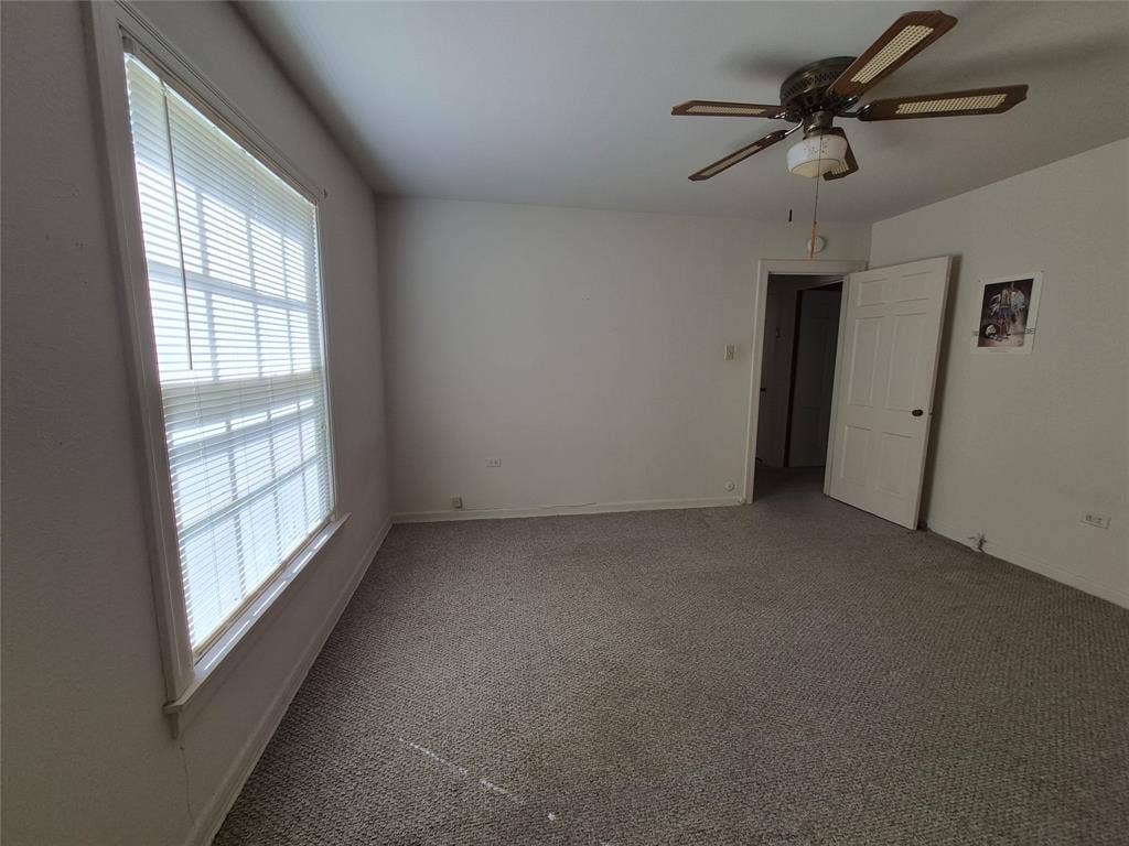 4230 Hillcrest Drive, Waco, TX 76710 4230 Hillcrest Drive, Waco, TX 76710