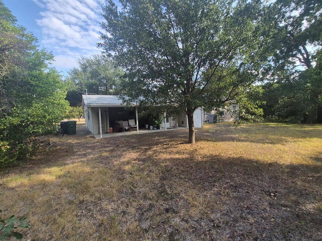 4230 Hillcrest Drive, Waco, TX 76710 4230 Hillcrest Drive, Waco, TX 76710