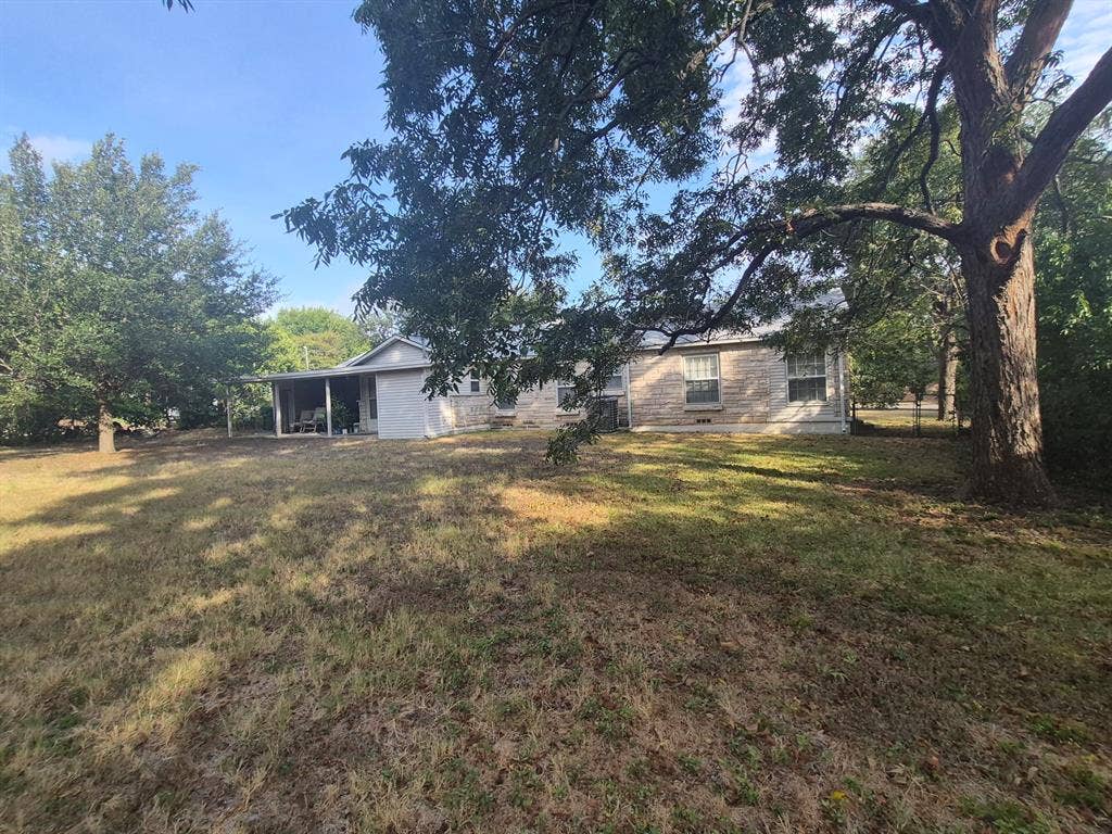 4230 Hillcrest Drive, Waco, TX 76710 4230 Hillcrest Drive, Waco, TX 76710