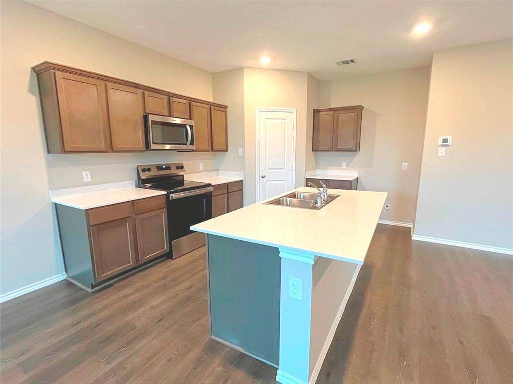 2166 Ocelot Street, Crandall, TX 75114 2166 Ocelot Street, Crandall, TX 75114