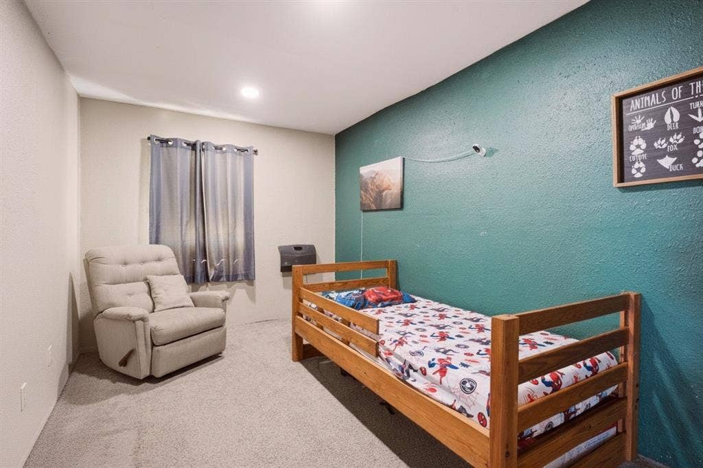7292 County Road 1048, Celeste, TX 75423