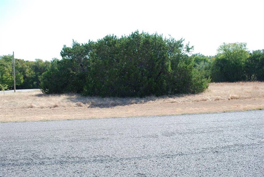 Property photo for 19064 White Bluff Drive, Whitney, TX