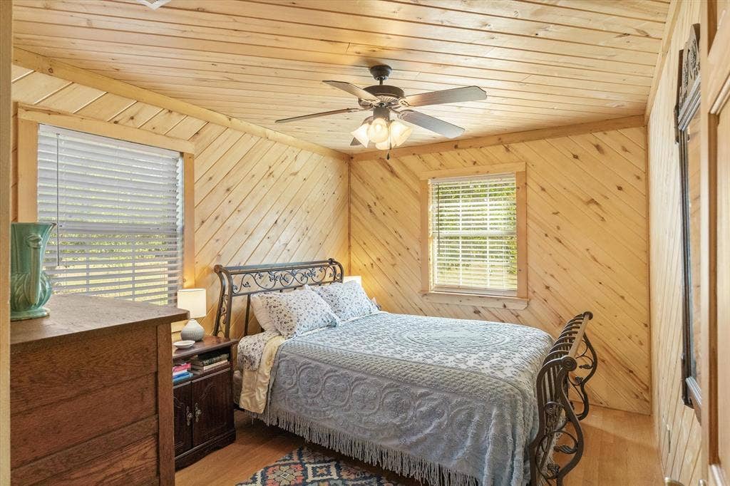 15993 County Road 4059, Kemp, TX 75143 Bedroom 2