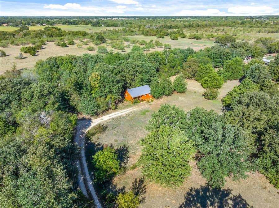 Property photo for 15993 County Road 4059, Kemp, TX