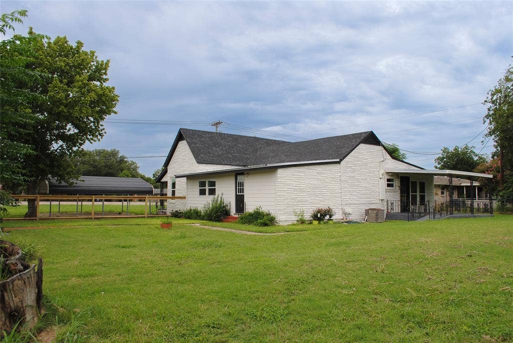 11101 China Spring Road, Waco, TX 76708 11101 China Spring Road, Waco, TX 76708
