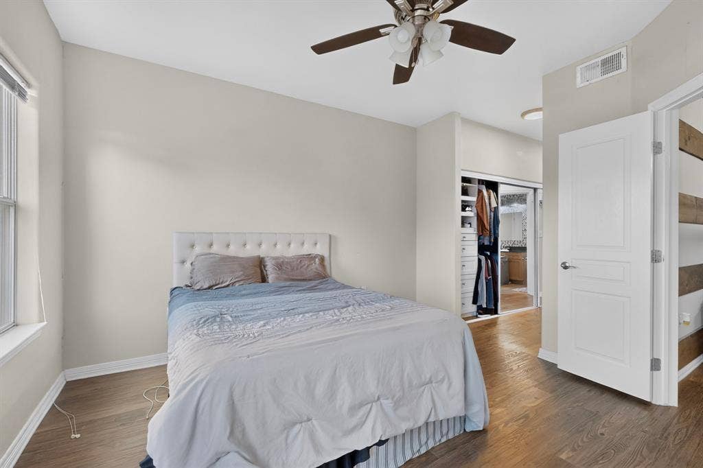 330 Las Colinas Boulevard E, #452, Irving, TX 75039 330 Las Colinas Boulevard E, #452, Irving, TX 75039