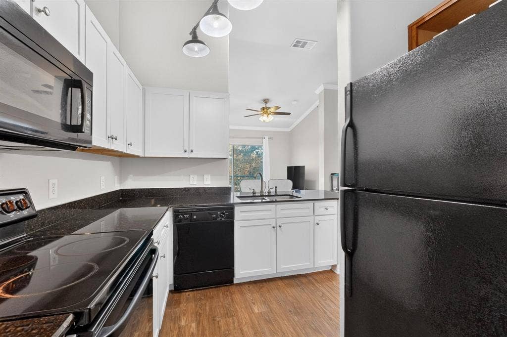 330 Las Colinas Boulevard E, #452, Irving, TX 75039 330 Las Colinas Boulevard E, #452, Irving, TX 75039