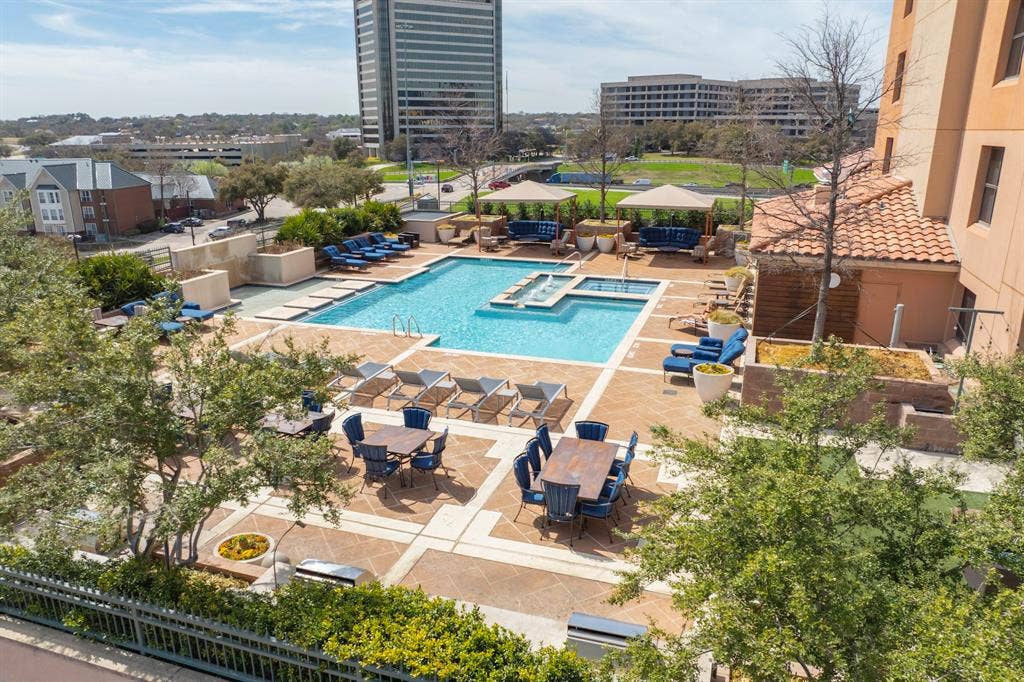 330 Las Colinas Boulevard E, #452, Irving, TX 75039 330 Las Colinas Boulevard E, #452, Irving, TX 75039