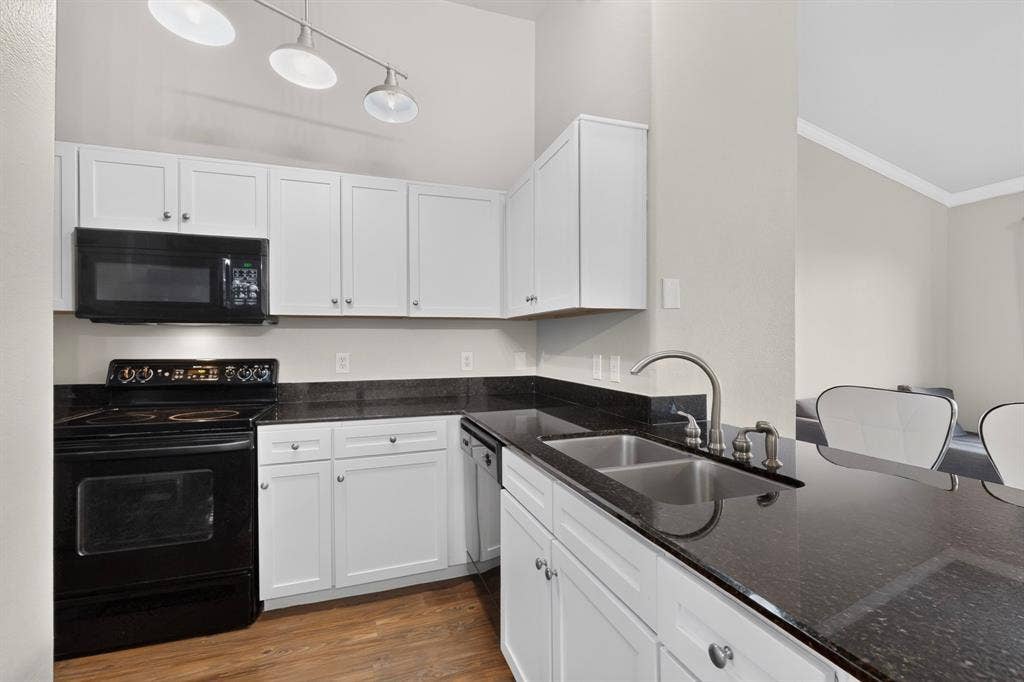 330 Las Colinas Boulevard E, #452, Irving, TX 75039 330 Las Colinas Boulevard E, #452, Irving, TX 75039