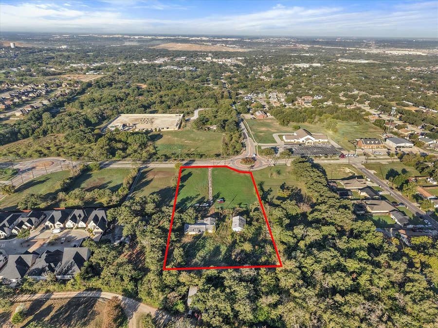 Property photo for 500 Little School Road, Kennedale, TX