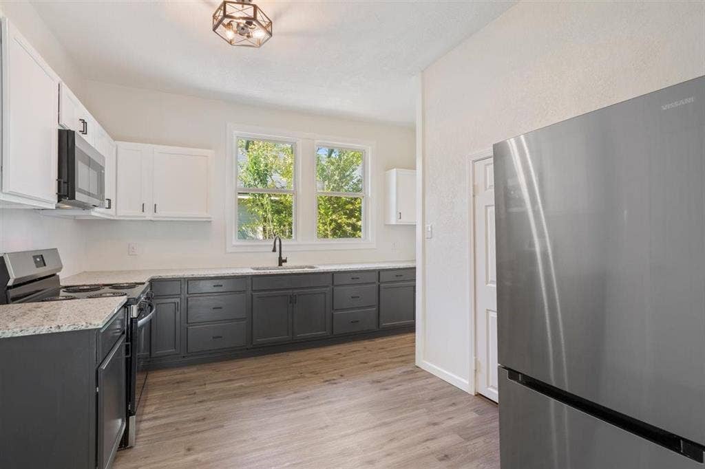 1304 N 22nd Street, Waco, TX 76707 1304 N 22nd Street, Waco, TX 76707