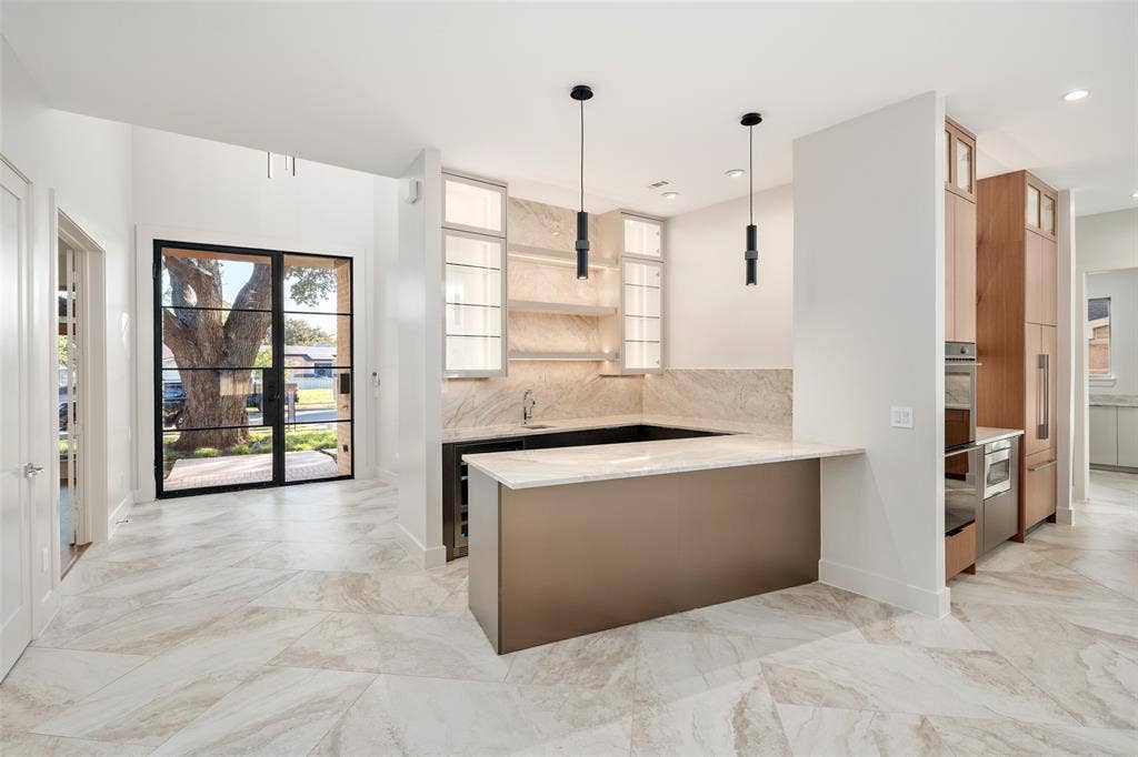 3209 Saint Croix Drive, Dallas, TX 75229 3209 Saint Croix Drive, Dallas, TX 75229
