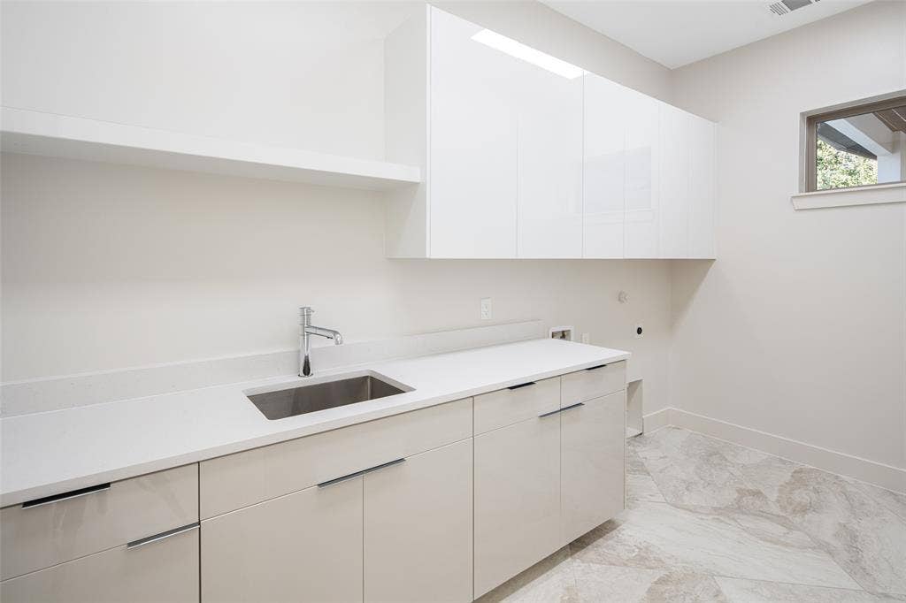 3209 Saint Croix Drive, Dallas, TX 75229 3209 Saint Croix Drive, Dallas, TX 75229