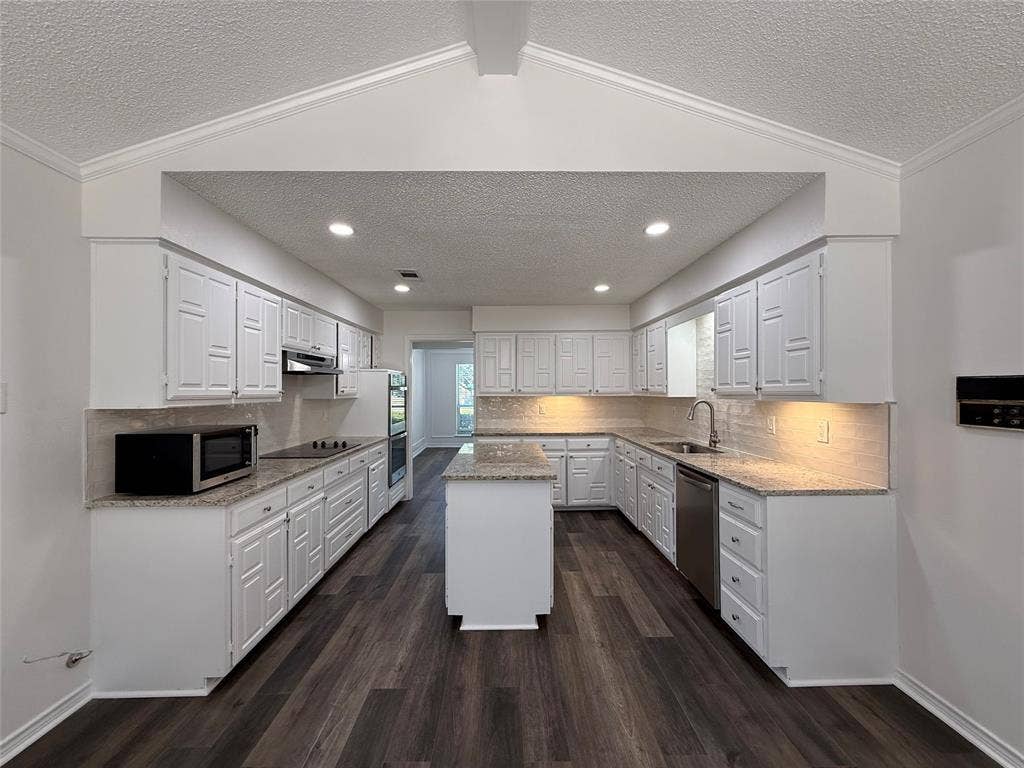 13234 Deer Run Trail, Dallas, TX 75243 13234 Deer Run Trail, Dallas, TX 75243