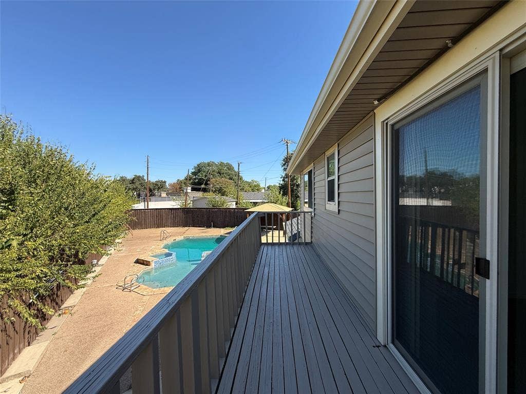 13234 Deer Run Trail, Dallas, TX 75243 Balcony off of bedroom