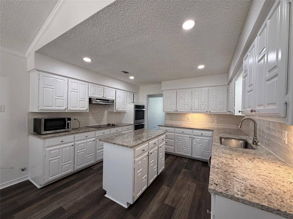 13234 Deer Run Trail, Dallas, TX 75243 13234 Deer Run Trail, Dallas, TX 75243