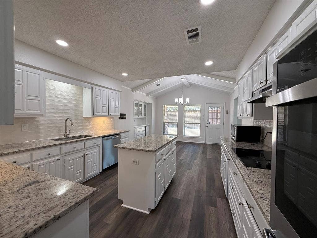 13234 Deer Run Trail, Dallas, TX 75243 13234 Deer Run Trail, Dallas, TX 75243