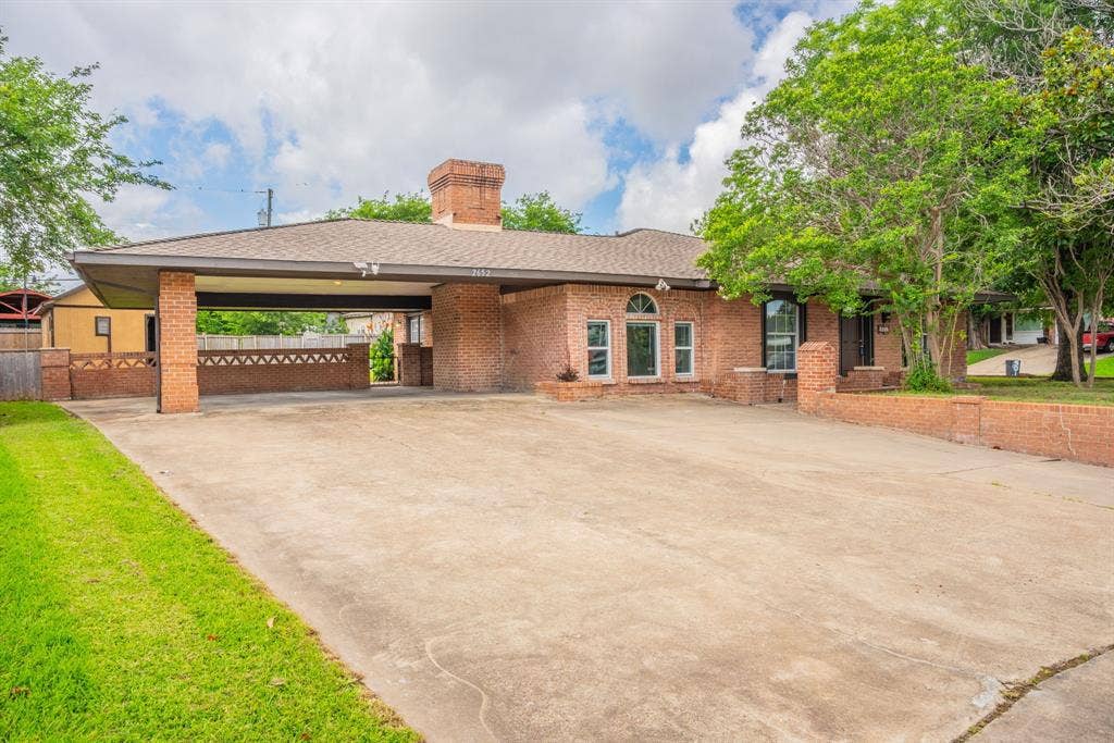 2652 Bluebird Lane, Mesquite, TX 75149 2652 Bluebird Lane, Mesquite, TX 75149