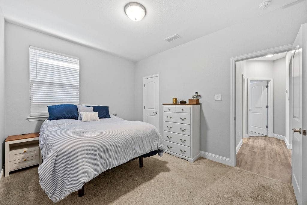 1004 Baynes Drive, McKinney, TX 75071