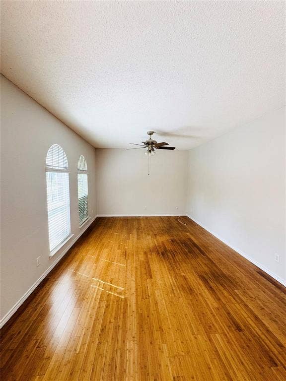 2305 Buckeye Drive, Mesquite, TX 75181 2305 Buckeye Drive, Mesquite, TX 75181