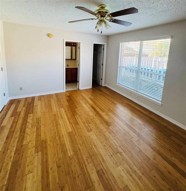 2305 Buckeye Drive, Mesquite, TX 75181 2305 Buckeye Drive, Mesquite, TX 75181
