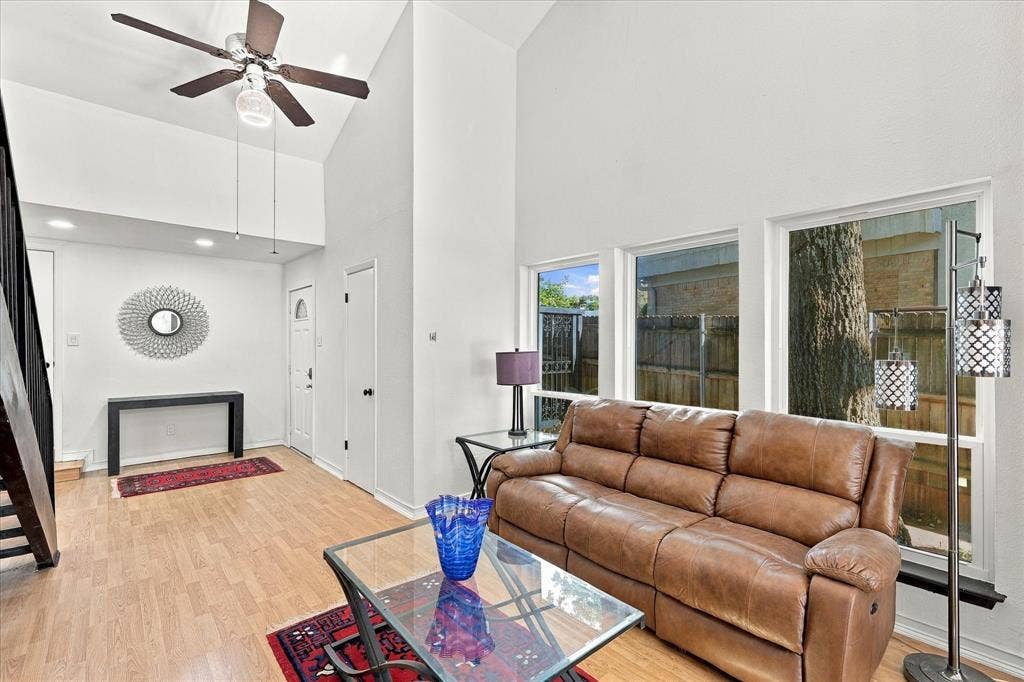 7638 Royal Lane, Dallas, TX 75230 7638 Royal Lane, Dallas, TX 75230