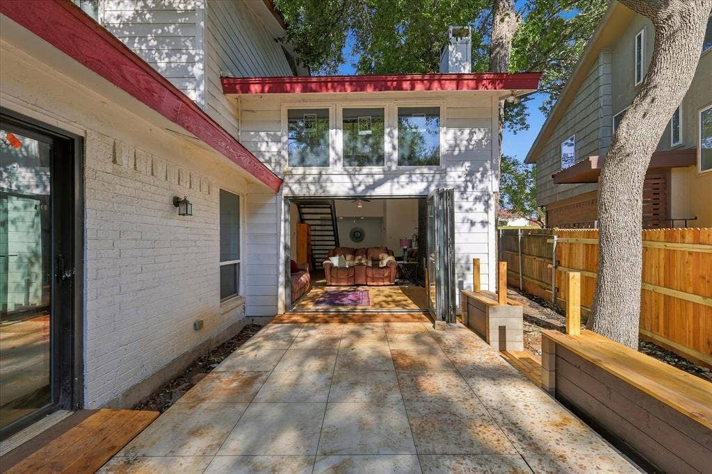 7638 Royal Lane, Dallas, TX 75230 7638 Royal Lane, Dallas, TX 75230