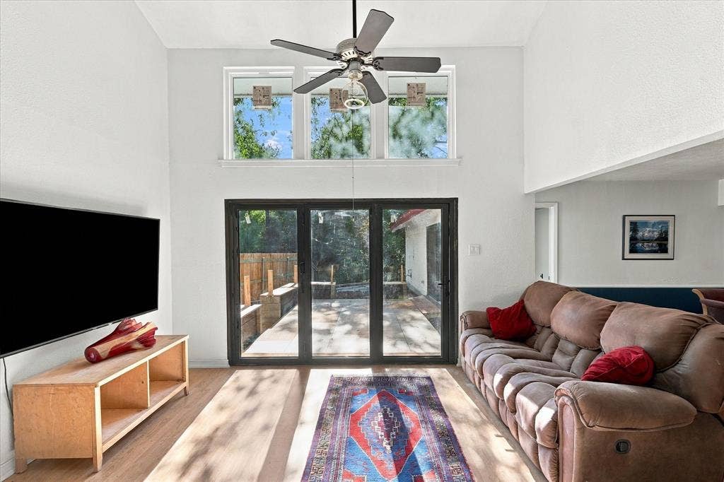 7638 Royal Lane, Dallas, TX 75230 7638 Royal Lane, Dallas, TX 75230