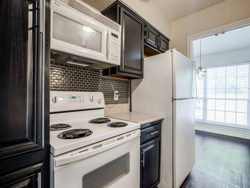8550 Fair Oaks Crossing, #204, Dallas, TX 75243