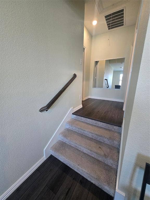 9839 Romo Street, Irving, TX 75063 9839 Romo Street, Irving, TX 75063