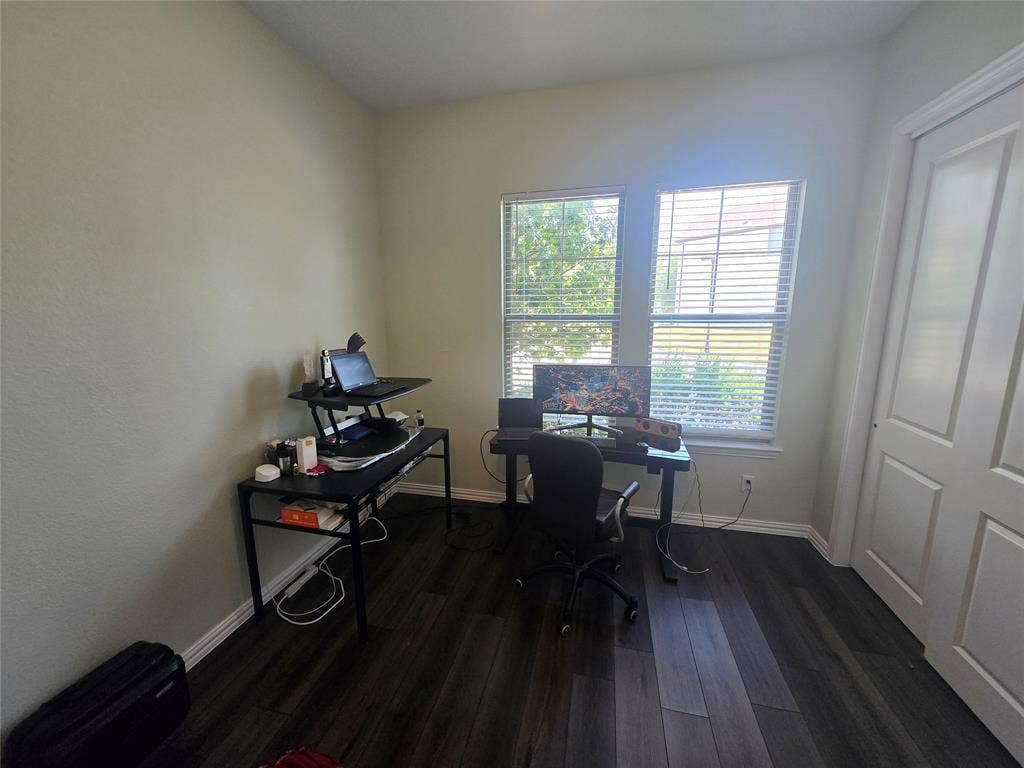9839 Romo Street, Irving, TX 75063 9839 Romo Street, Irving, TX 75063
