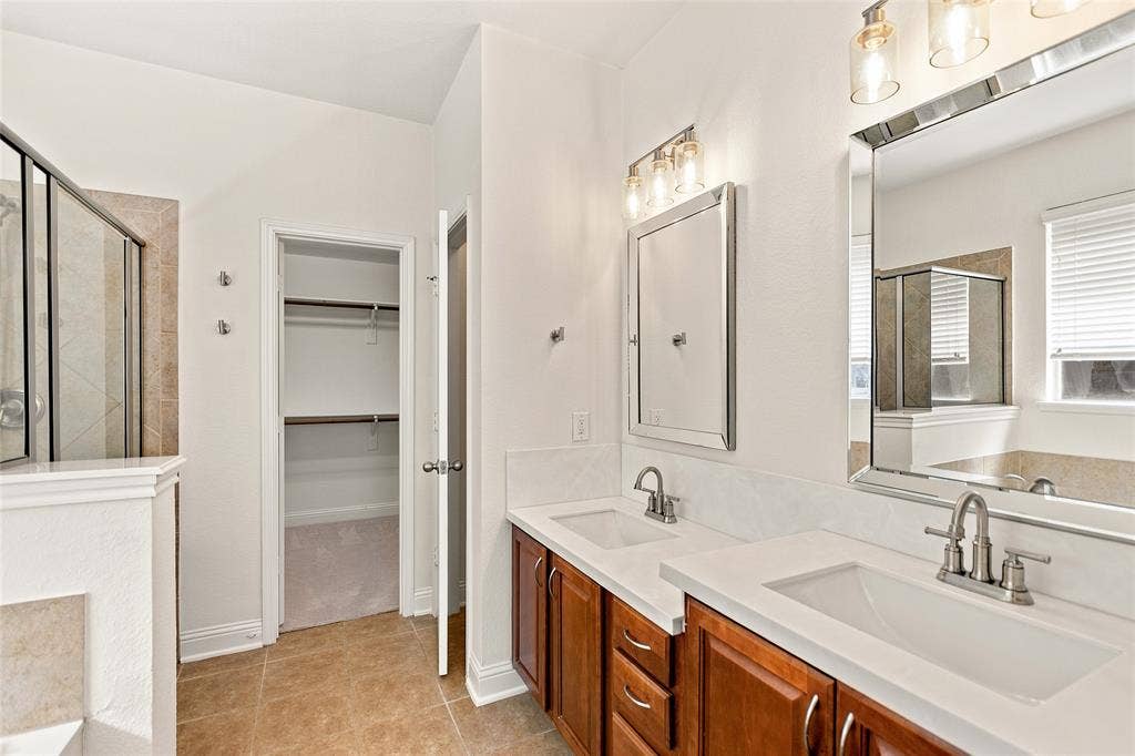 626 Louder Way, Fate, TX 75087
