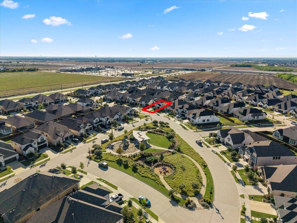 4505 Fall Meadow Drive, Prosper, TX 75078 Close to a greespace and community amenities!