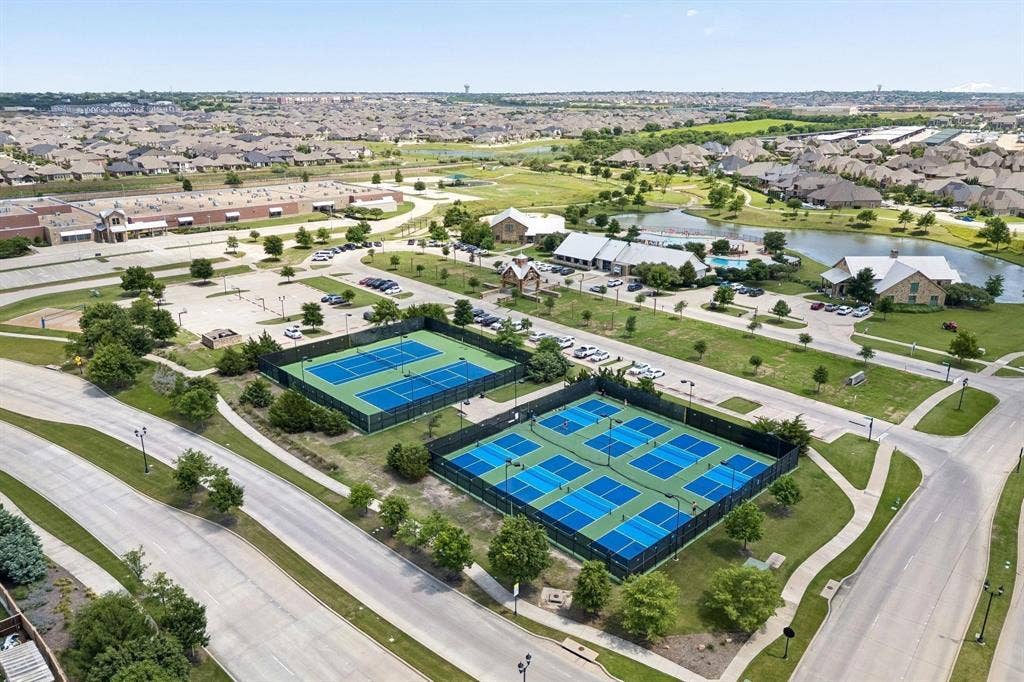4505 Fall Meadow Drive, Prosper, TX 75078 LF Amenities