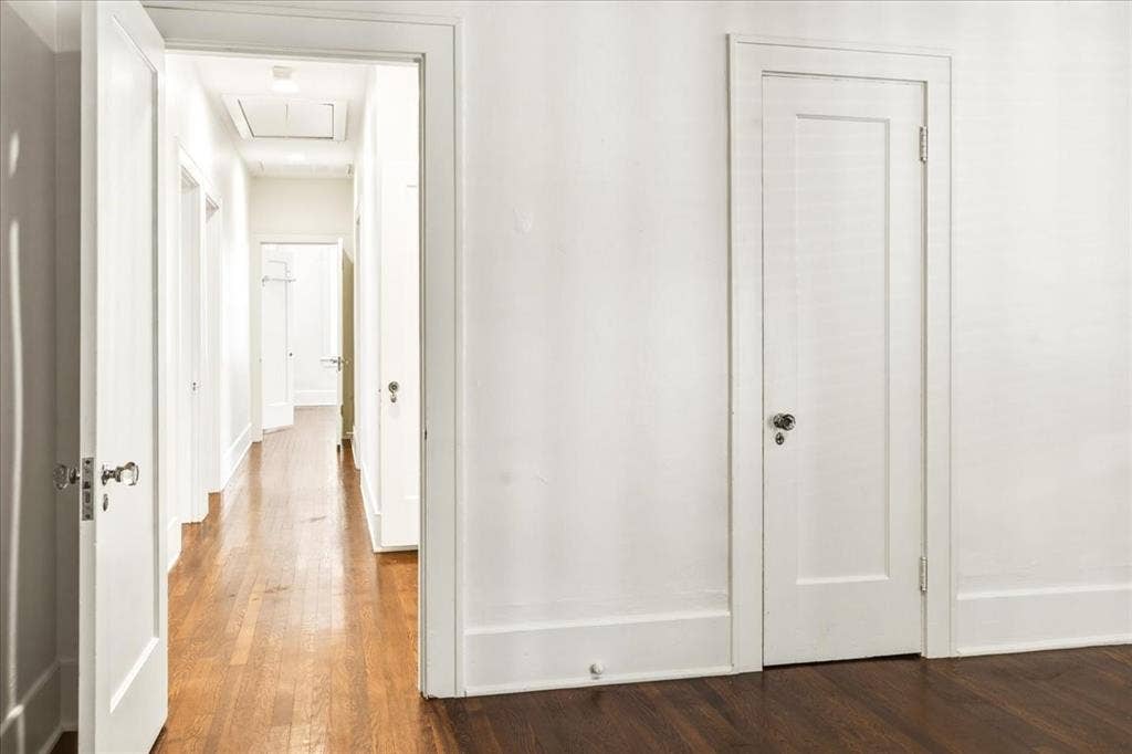 826 Cedar Hill Avenue, Dallas, TX 75208