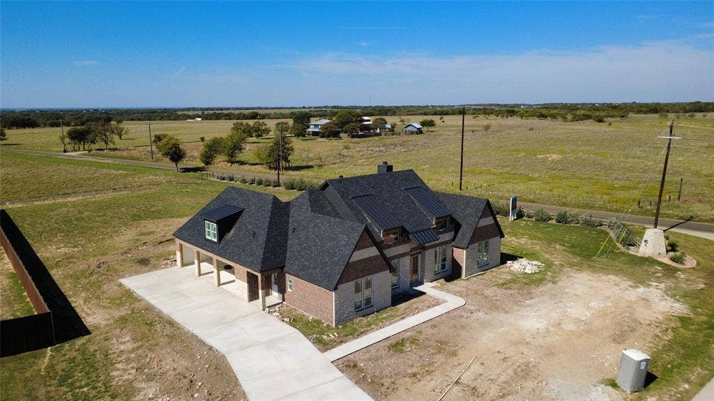110 Maci Drive, Waxahachie, TX 75167
