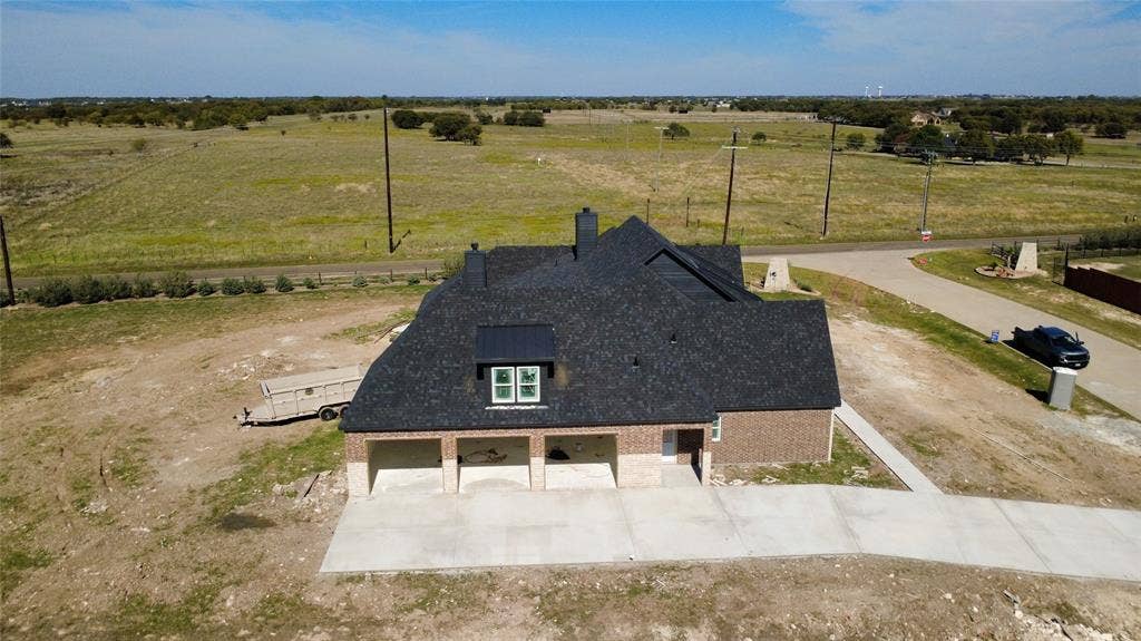 110 Maci Drive, Waxahachie, TX 75167