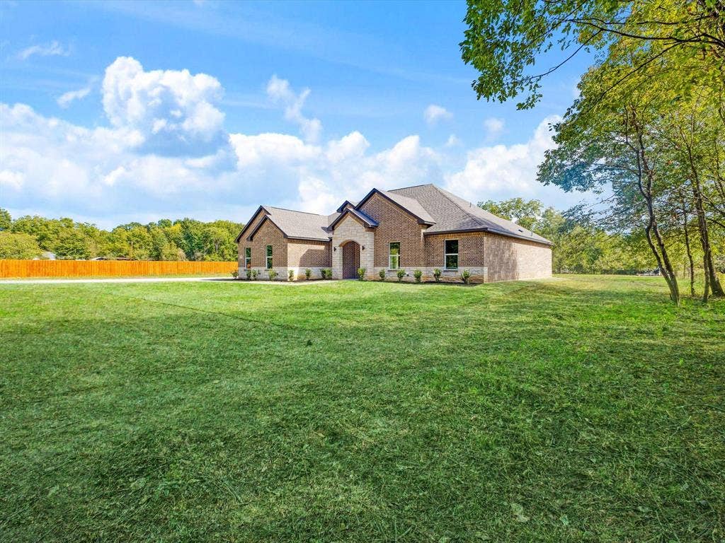 475 Loren Boyd Road, Combine, TX 75159 475 Loren Boyd Road, Combine, TX 75159