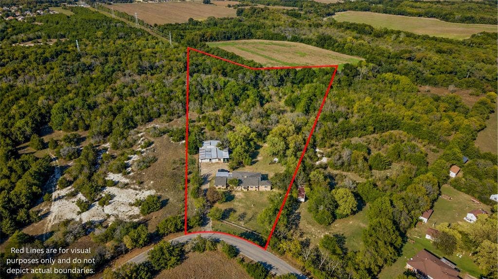 830 Truman Circle, Lancaster, TX 75146 Estimated boundary of property
