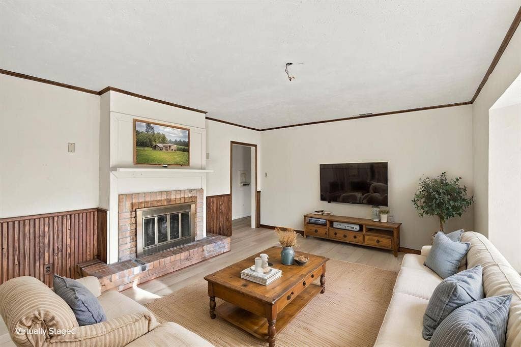 830 Truman Circle, Lancaster, TX 75146 Virtually Staged View of Den
