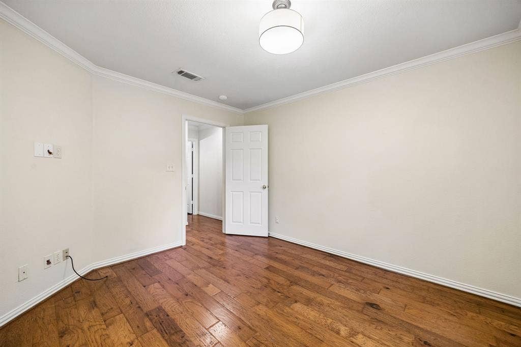 8708 Coppertowne Lane, Dallas, TX 75243