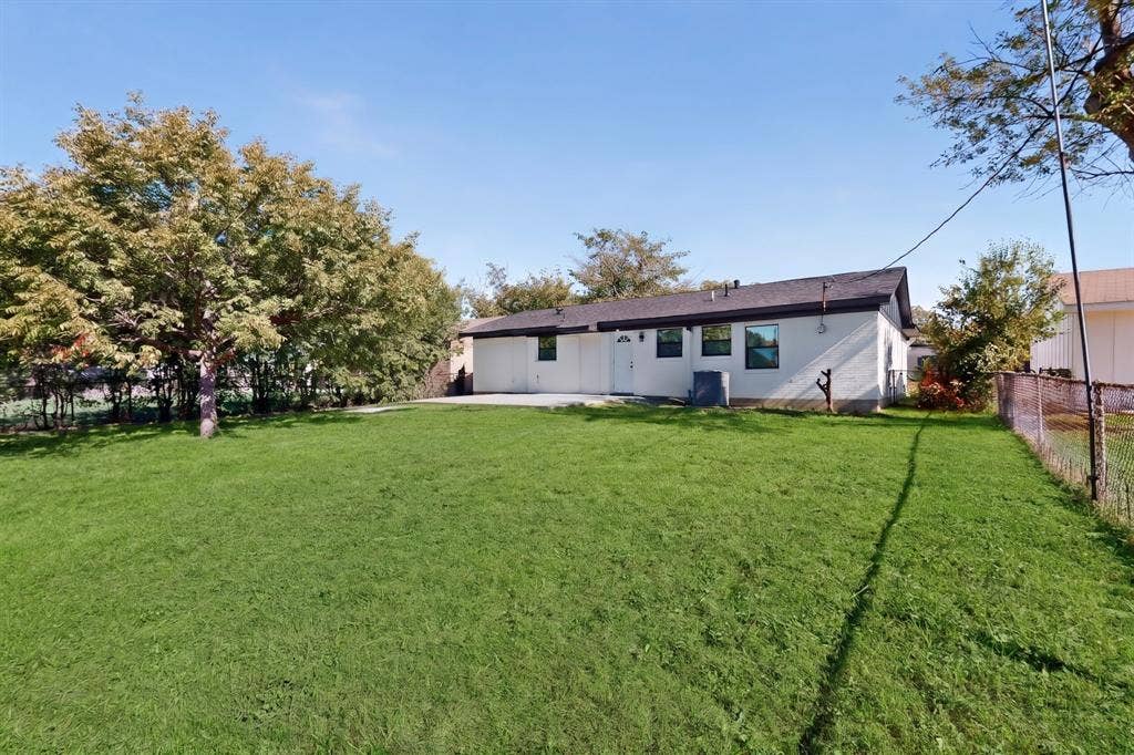3605 Edgebrook Drive, Mesquite, TX 75150 3605 Edgebrook Drive, Mesquite, TX 75150