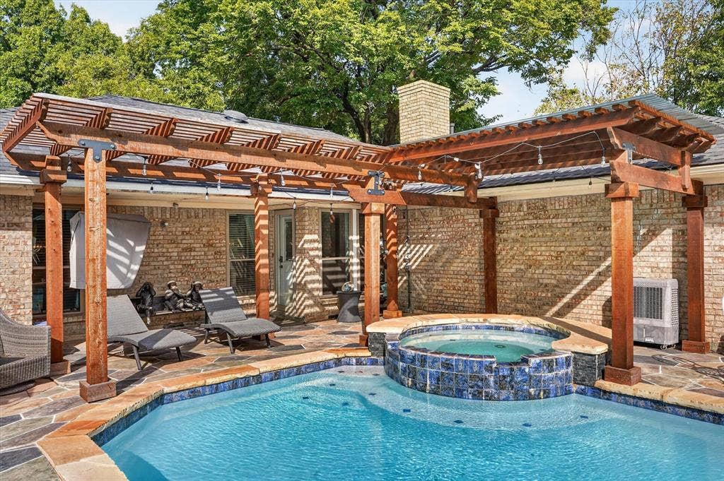 803 Village Green Drive, Rockwall, TX 75087 803 Village Green Drive, Rockwall, TX 75087