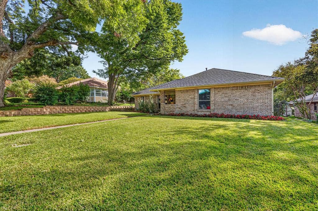 803 Village Green Drive, Rockwall, TX 75087 803 Village Green Drive, Rockwall, TX 75087