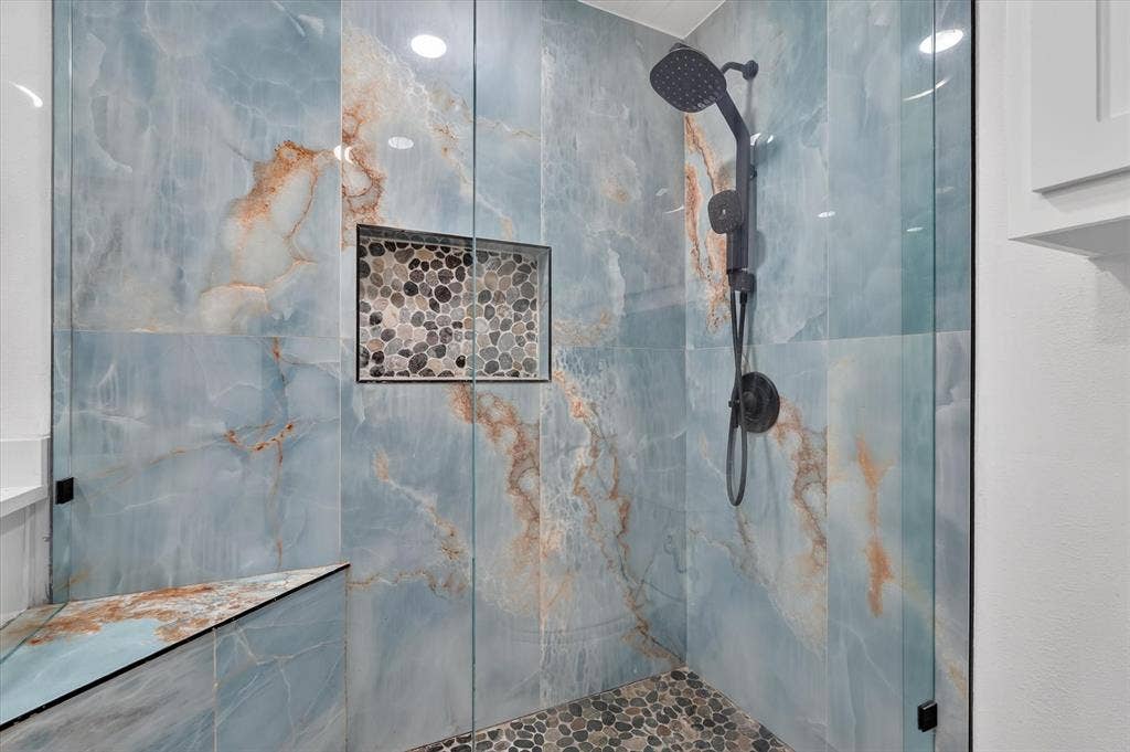 803 Village Green Drive, Rockwall, TX 75087 Master bath