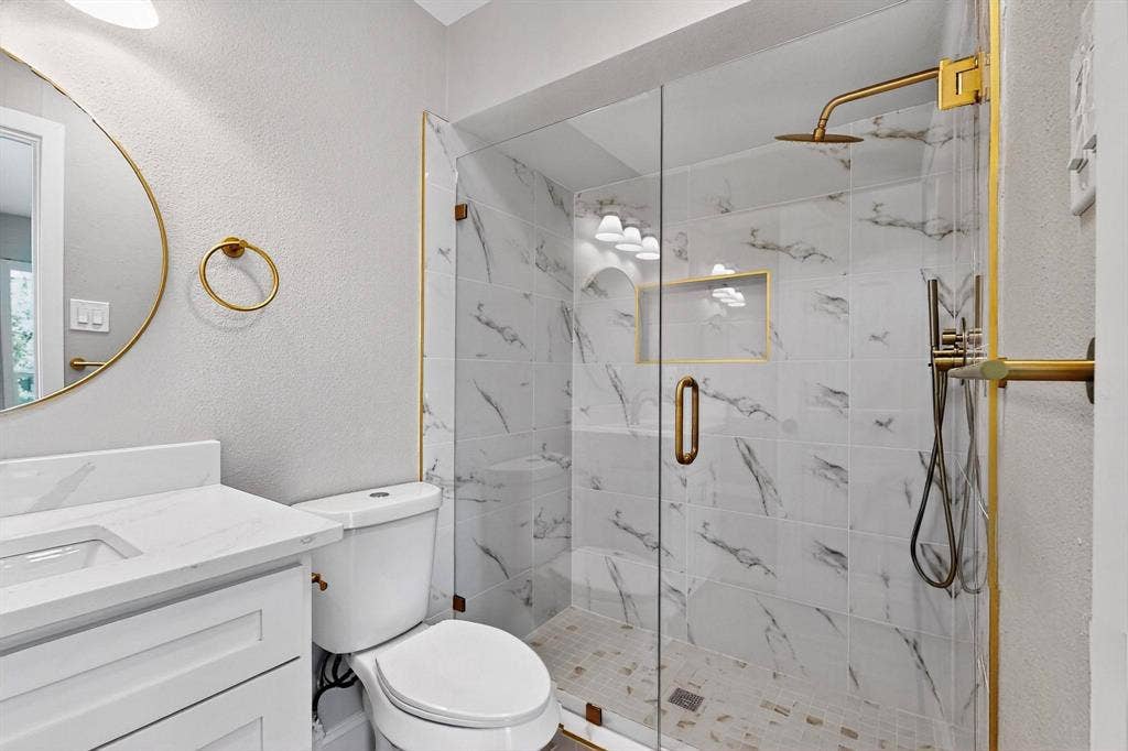 5919 E University Boulevard, #238, Dallas, TX 75206 5919 E University Boulevard, #238, Dallas, TX 75206