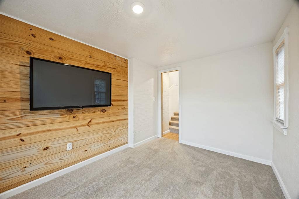 7011 Hammond Avenue, Dallas, TX 75223 Bo