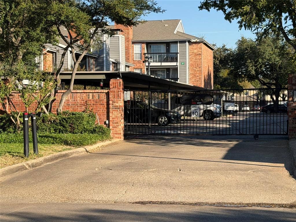 18333 Roehampton Drive, #617, Dallas, TX 75252 18333 Roehampton Drive, #617, Dallas, TX 75252